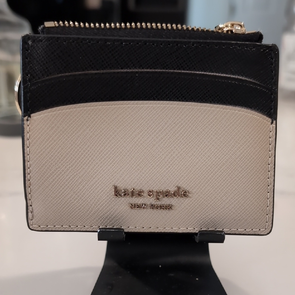 Kate Spade Black and Cream Card Holder
